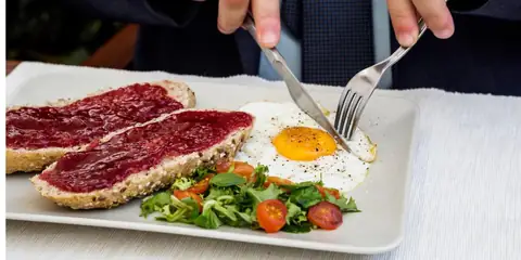 Why “Protein Maxxing” Is Raising Concerns Among Health Experts