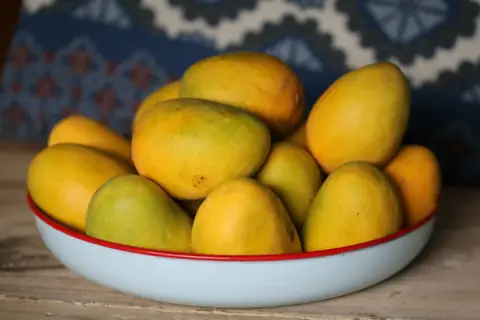 Try This 10-Minute Mango Hack to Extend Shelf Life